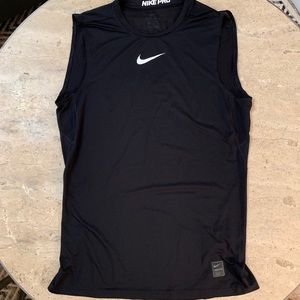 Nike Pro Men’s Medium tank